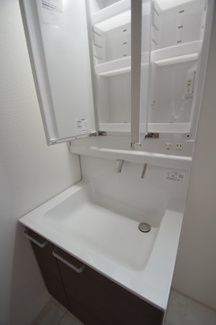 【独立洗面台】 | 【仲介手数料無料！！】日野市平山4丁目　新築戸建て（全1棟）A号棟　4790万円