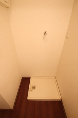 【設備】 | コンフォースMIYA | 室内洗濯機置場