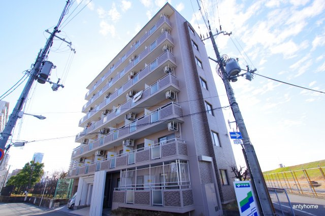 おおきに北梅田サニーアパートメント　仲介手数料無料の外観
