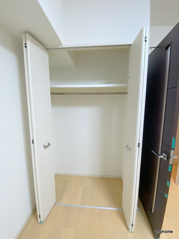 エスレジデンス本町マークス　仲介手数料無料の収納