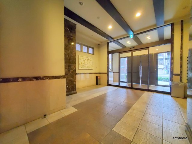 ドゥーエ玉造 仲介手数料無料のロビー