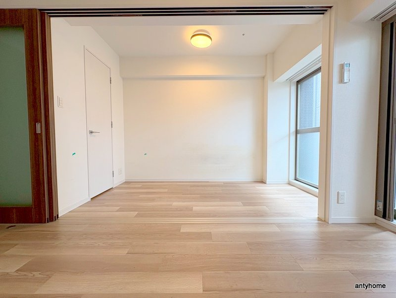 ライジングメゾン本町橋　仲介手数料無料の洋室