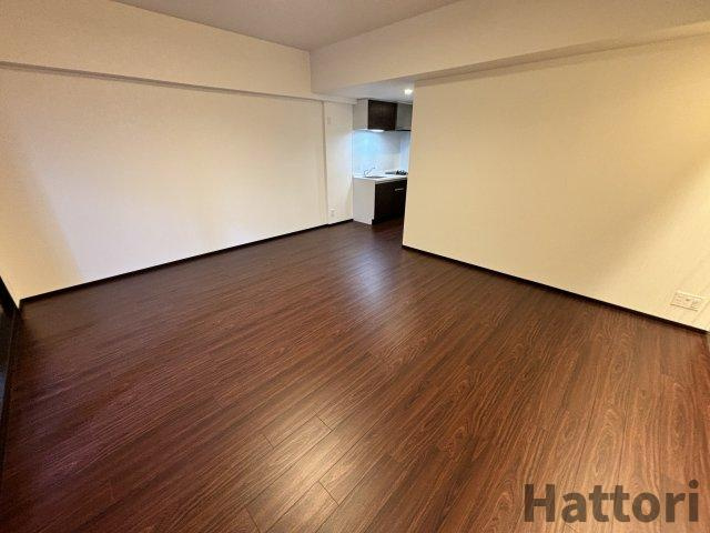 プレジオ梅田の居間・リビング