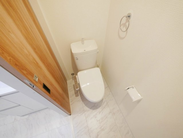 ソレイユビセレクト法蓮町Ⅲのトイレ|トイレもきれいです