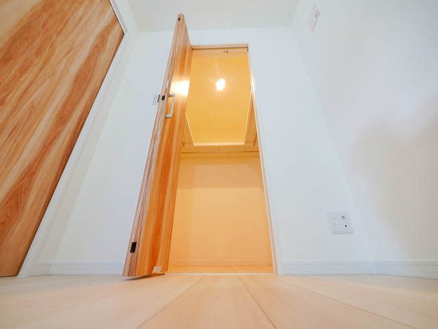 ソレイユビセレクト法蓮町Ⅲの収納