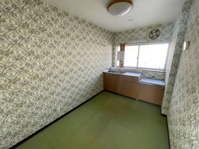 【キッチン】 | 高角町倉庫付き貸事務所