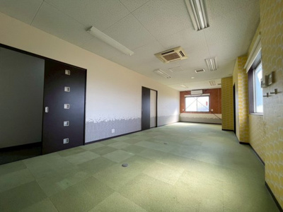 【内装】 | 高角町倉庫付き貸事務所