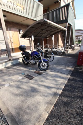 【その他共用部分】 | ヴェルドミールⅡ | 駐輪場