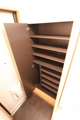 【収納】 | ヴェルドミールⅡ | シューズボックス