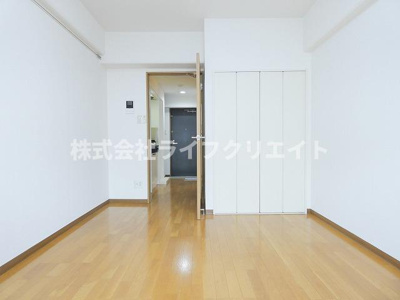 【居間・リビング】 | ウィステリアガーデン