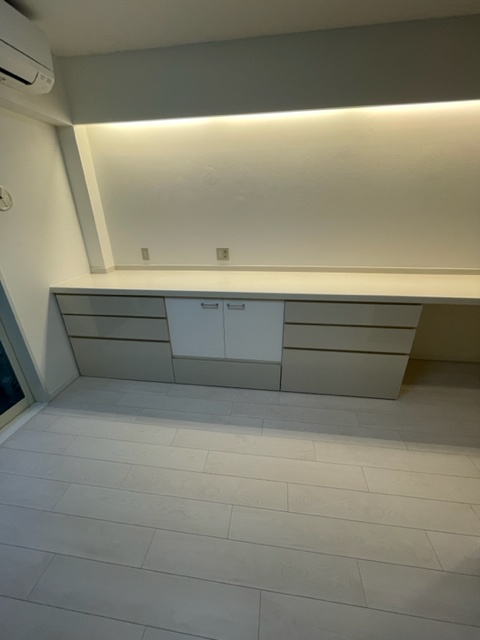 テレビ台つき収納