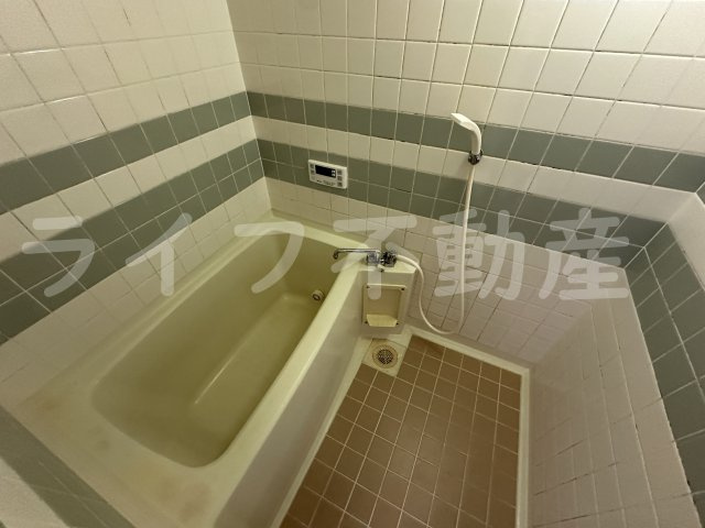 メゾンドール若江北の浴室|お風呂で日々の疲れを落としましょう