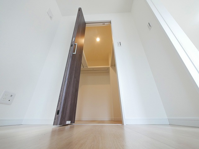 ソレイユビセレクト法蓮町Ⅳの収納