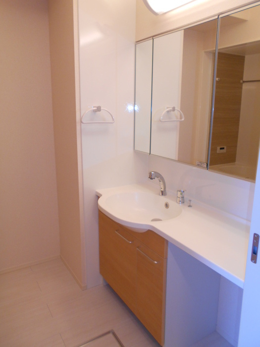 リヴェールパレス　A棟の洗面所