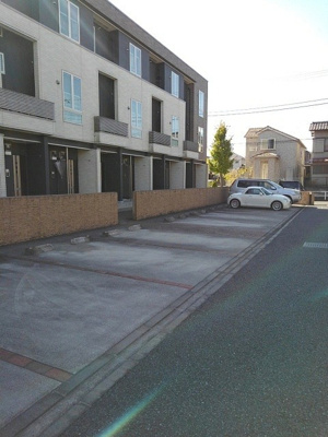 【駐車場】 | ルレエシャトーⅡ