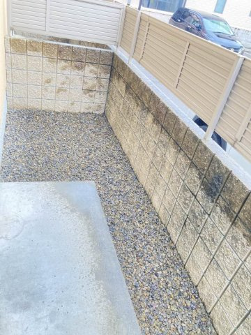 ハーモニー桜木 Ａ棟のバルコニー