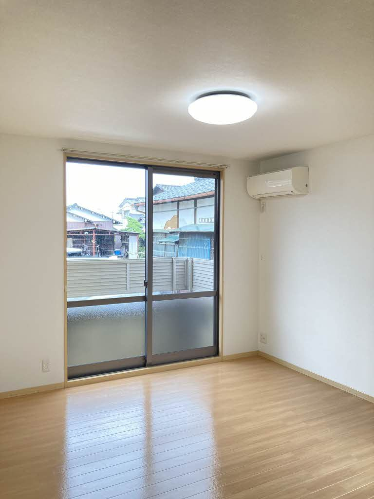 ハーモニー桜木 Ａ棟の洋室