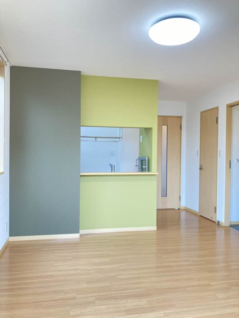 ハーモニー桜木 Ａ棟の居間・リビング