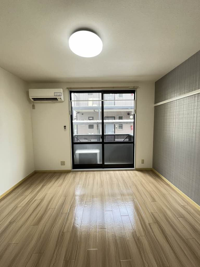 ディアス住吉の洋室