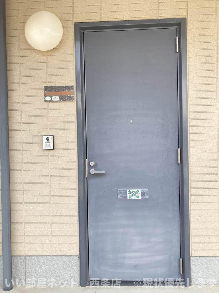 シャーメゾン和田の玄関