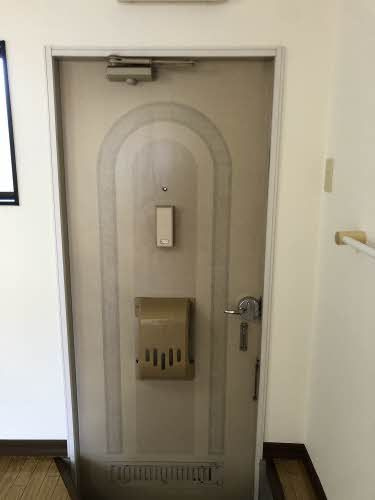 ヴィラあさひの玄関