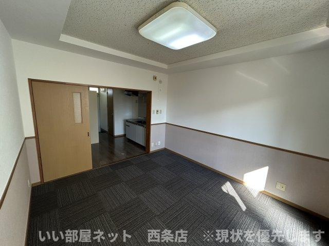 あさだ　A・Aの洋室