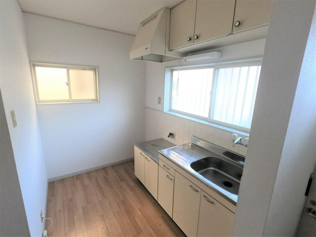 伊藤アパート　東のキッチン