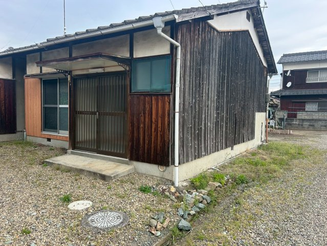 喜多川383-1　貸家の庭