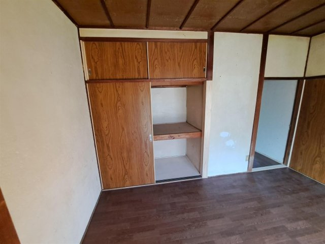 喜多川383-1　貸家の収納