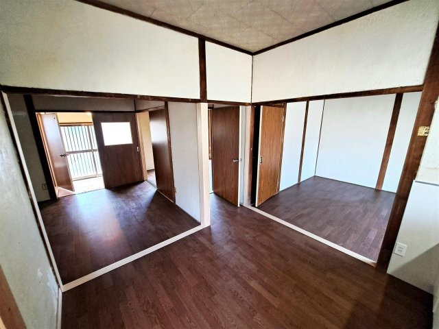 喜多川383-1　貸家の居間・リビング