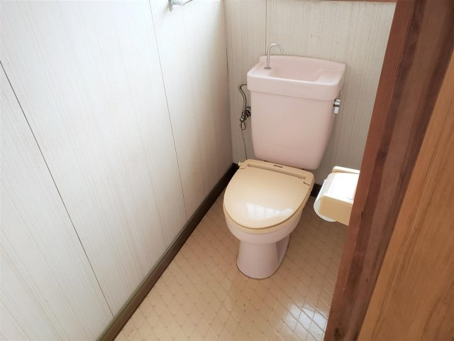 喜多川383-1　貸家のトイレ