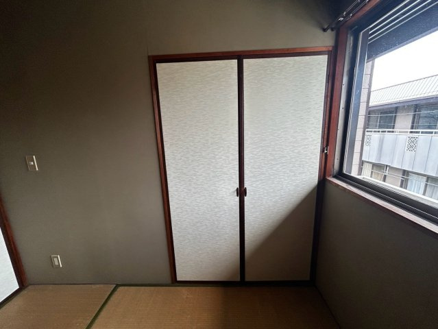 高橋ハイツ　B棟の和室