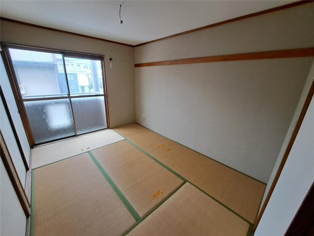 高橋ハイツ　A棟の和室