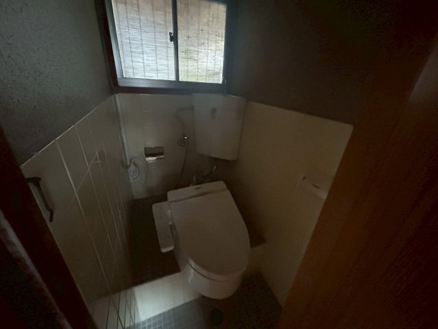 大町1627-3　竹内貸家のトイレ