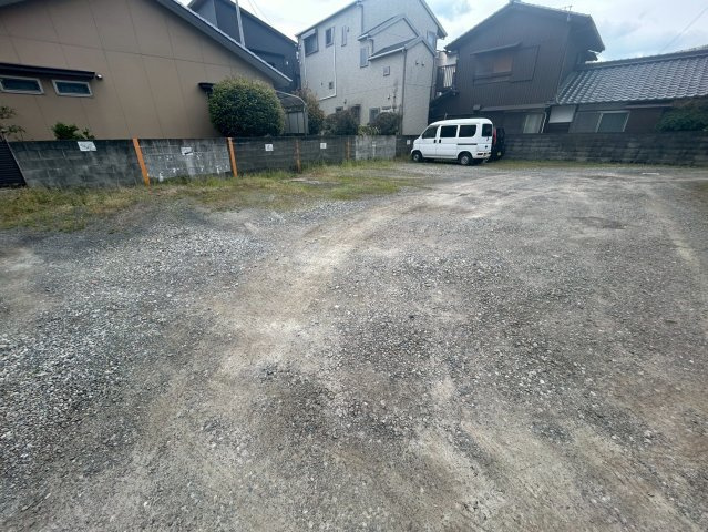 大町1627-3　竹内貸家の駐車場