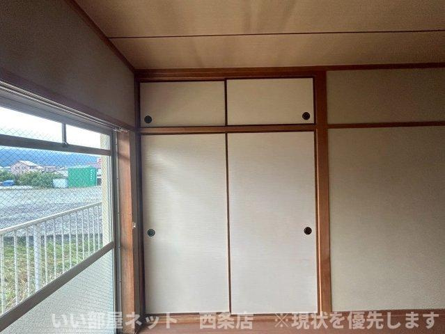 西条ロイヤルハイツの収納