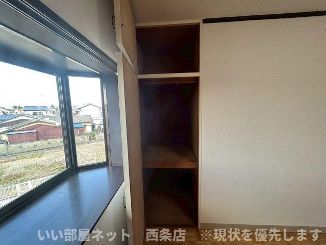 西条ロイヤルハイツの内装