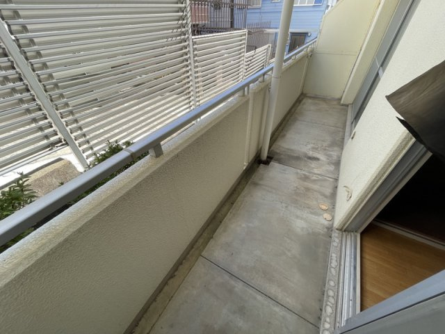 メゾン諏訪山のバルコニー
