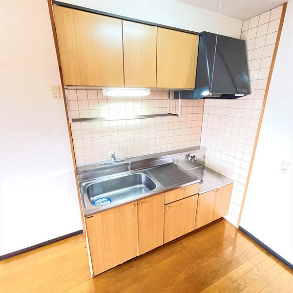 サン・エヴォリュエのキッチン