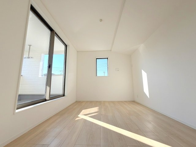 あきる野市牛沼全3棟　新築分譲の洋室