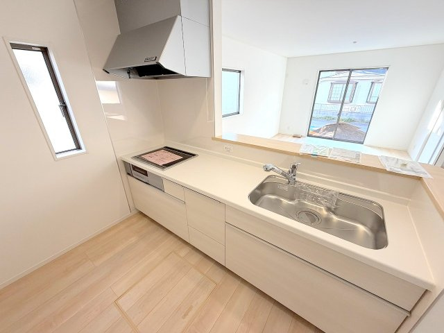 あきる野市牛沼全3棟　新築分譲のキッチン