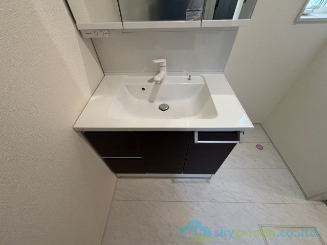 中郡二宮町二宮　新築戸建　全7棟4号棟の独立洗面台