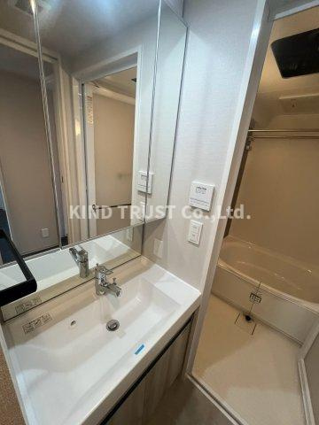 アーバネックス中崎町Ⅱの洗面所|広い洗面スペース