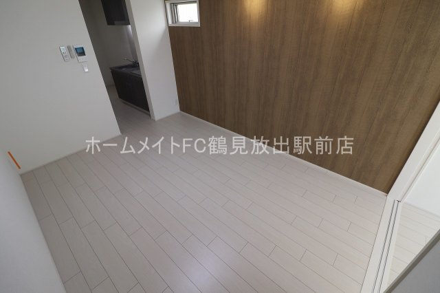 東大阪市森河内東２丁目のアパートの居間・リビング