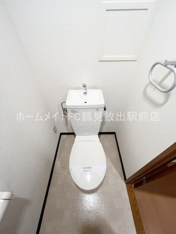 大阪市鶴見区放出東３丁目の賃貸マンションのトイレ