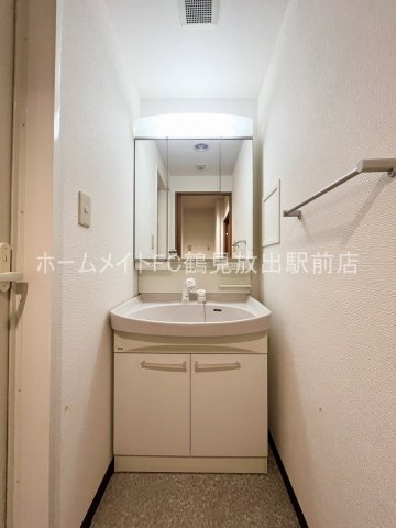 大阪市鶴見区放出東３丁目の賃貸マンションの独立洗面台