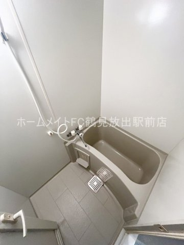 大阪市鶴見区放出東３丁目の賃貸マンションの浴室