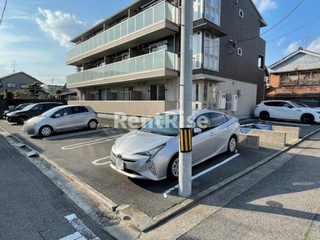 パステル一宮の駐車場|駐車場