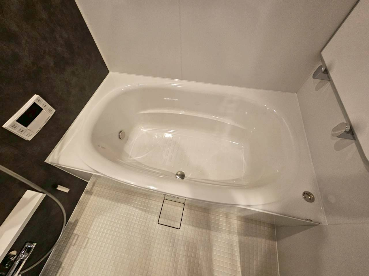 ミレーネ神戸住吉本町の浴室