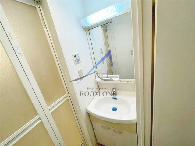 パレ・ホームズ新橋の洗面所|洗面台です。